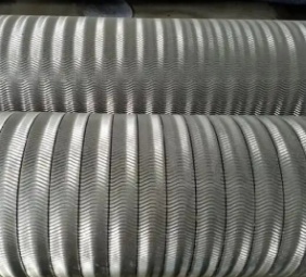 S-shaped corrugated roller